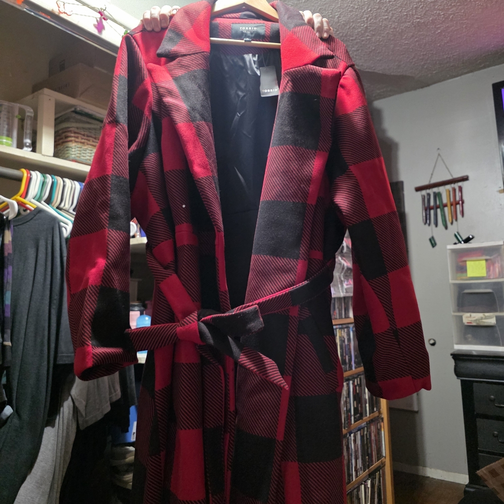Torrid Red and Black Plaid Trench Coat - Picture 4 of 11